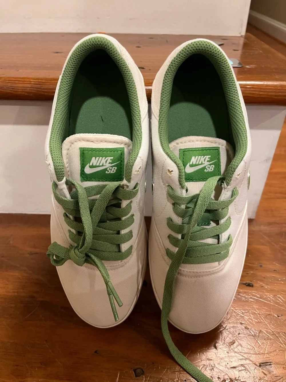 Nike SB Check Canvas, size Y6, worn once